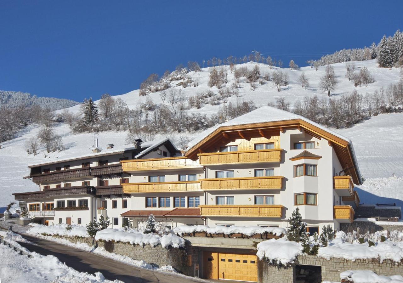 Hotel Onach San Lorenzo di Sebato Esterno foto